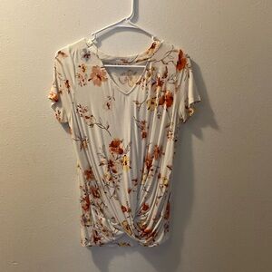 Maurice’s 24/7 V-Neck cut-out top